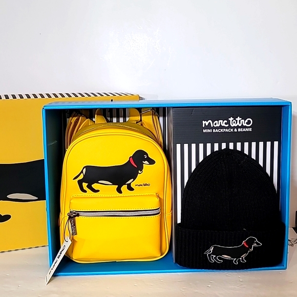 Marc Tetro Dachshund Mini Backpack & Beanie Set - Picture 7 of 7